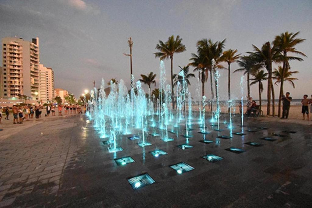 Hospedagem Primeira Quadra Da Praia Praia Grande  Esterno foto