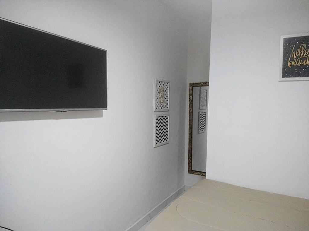 Hospedagem Primeira Quadra Da Praia Praia Grande  Esterno foto
